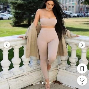 Missguided x Carli Bybel ribbed nude set size 2 brand new tags attached